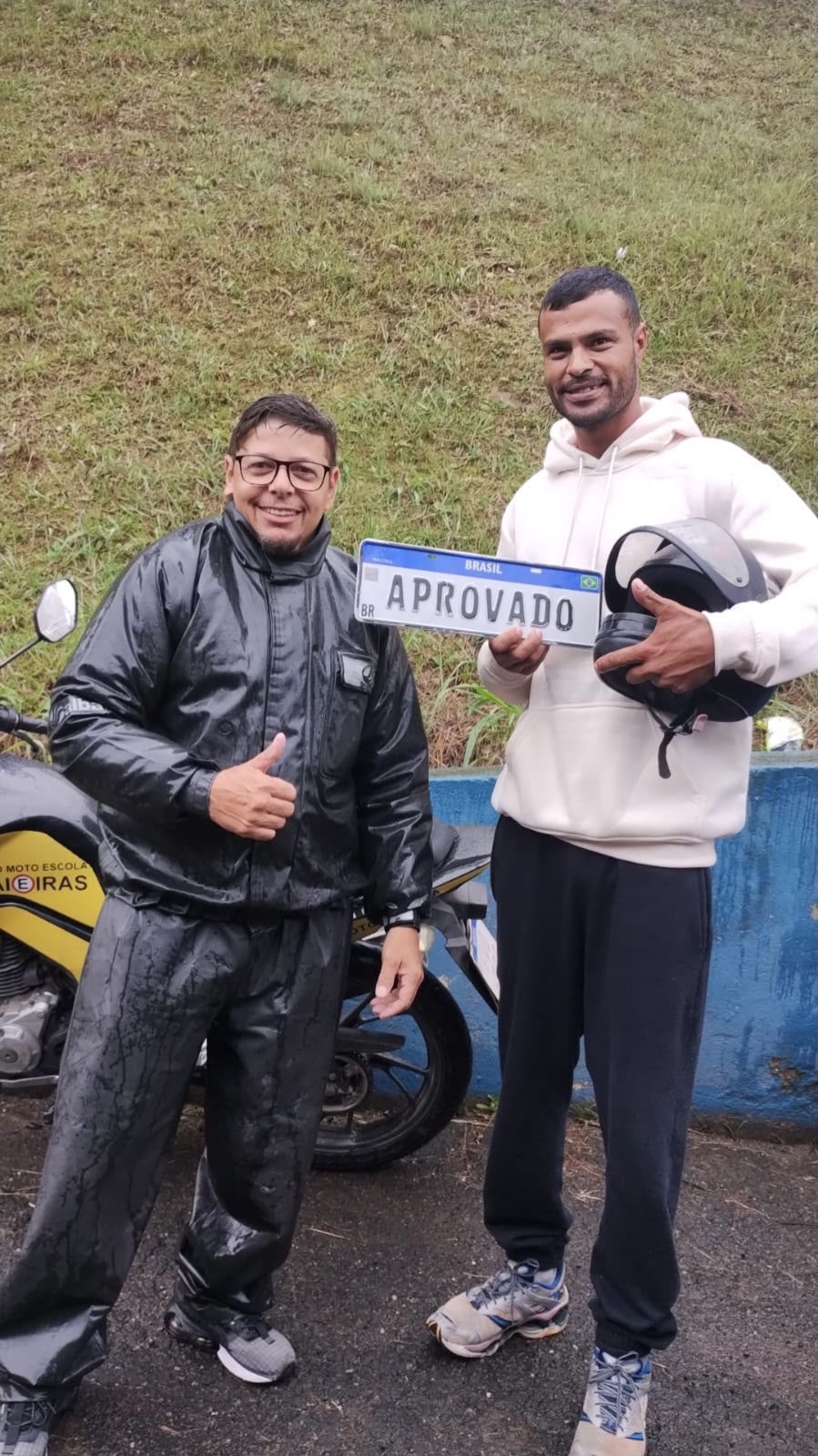 Alunos aprovados na Autoescola Santa Rita